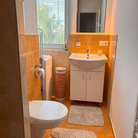 아파트 Cozy - Excellent Location